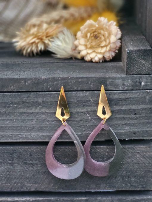 Boucles d'oreilles Goutte contour violet gris poudré 