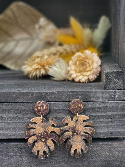 Boucles d'oreilles feuille lie de vin et sable poudré